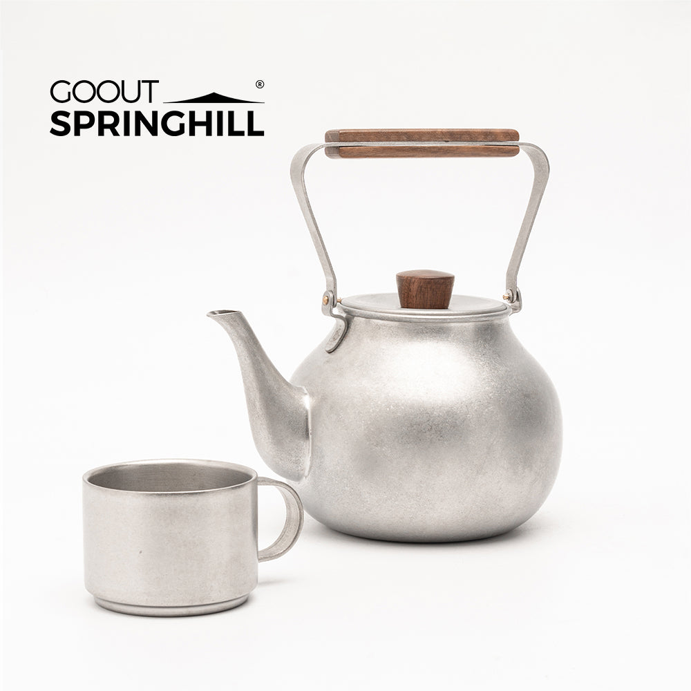 Retro Teapot & Teacup - gooutspringhill